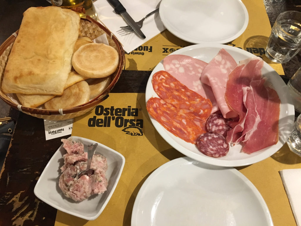 Bologna Dove mangiare e dove alloggiare a Bologna Sara Caulfield